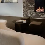 Resort & *