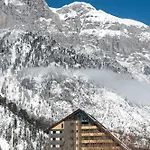 & Valbona